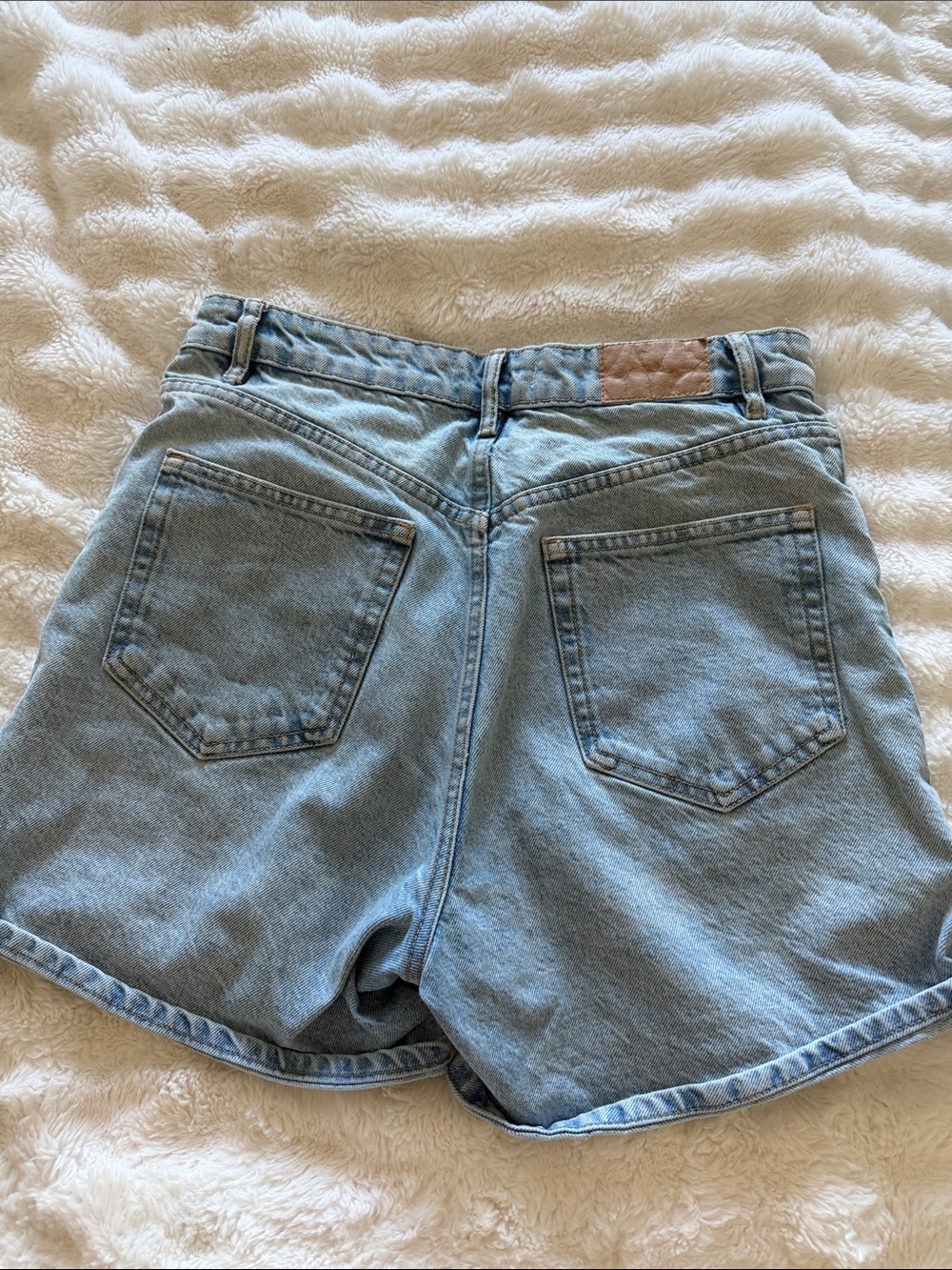 Zara High Rise Shorts - Picture 3 of 3